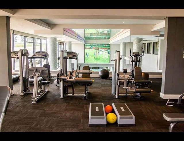 1 BEDROOM APARTMENT FOR SALE IN UMHLANGA RIDGE